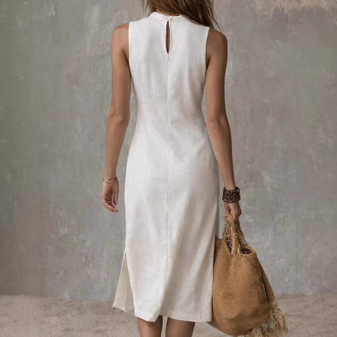 Willow Form Sleeveless Midi Dress