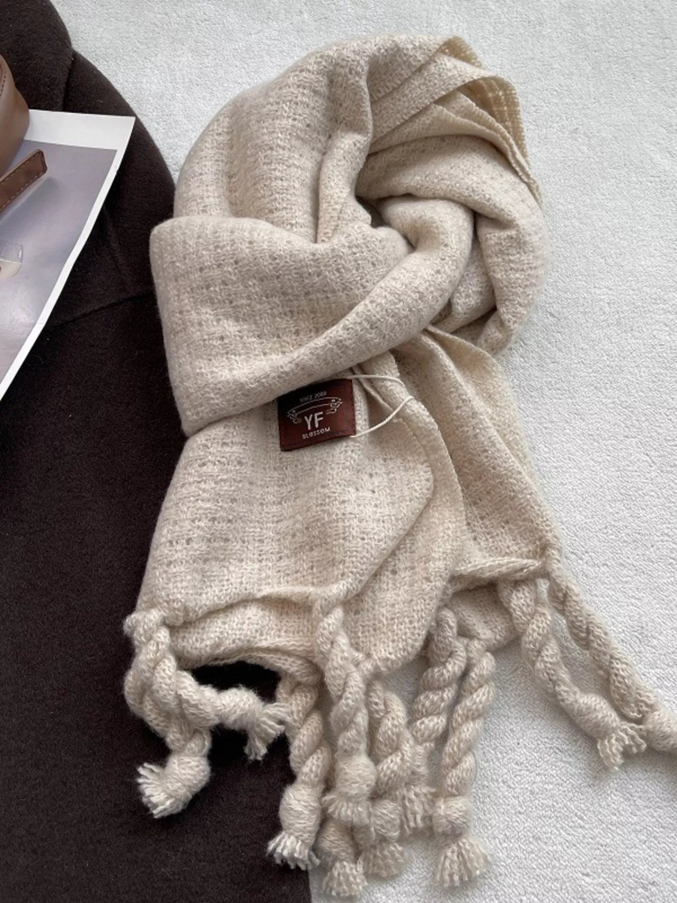 d903e4c27c8b42959f0b26e096625d4e-Max-Origin